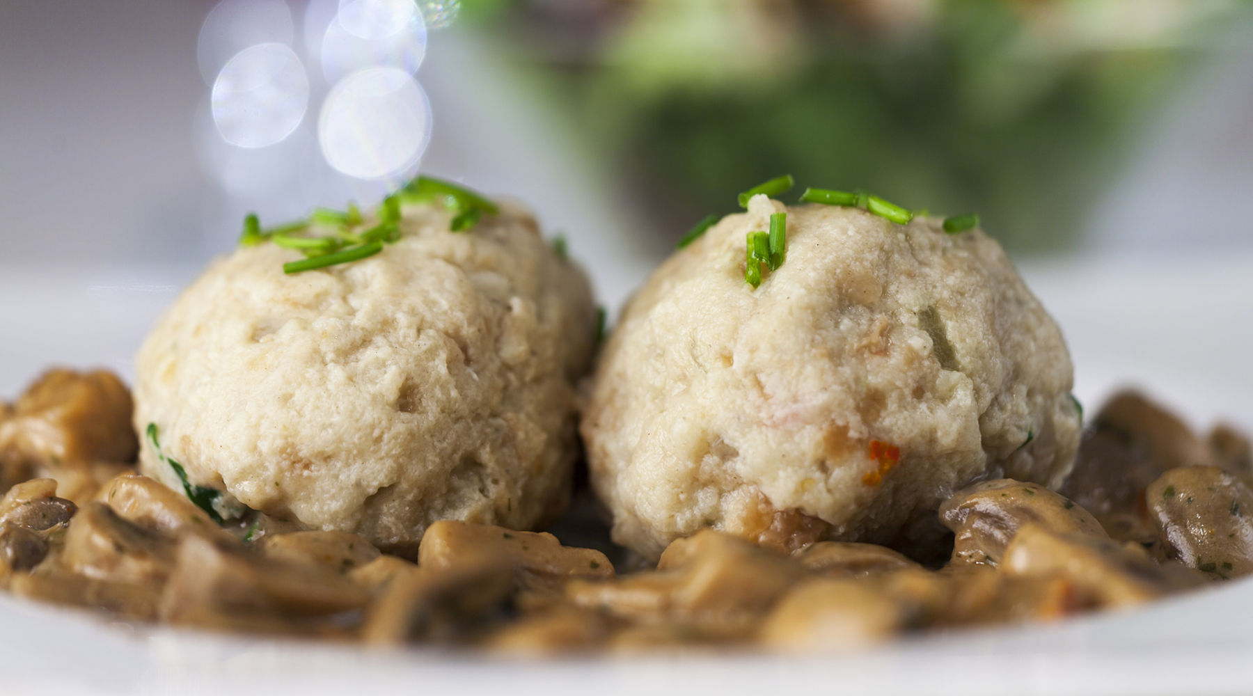 Bayerische Semmelknödel – Hotel am Badersee