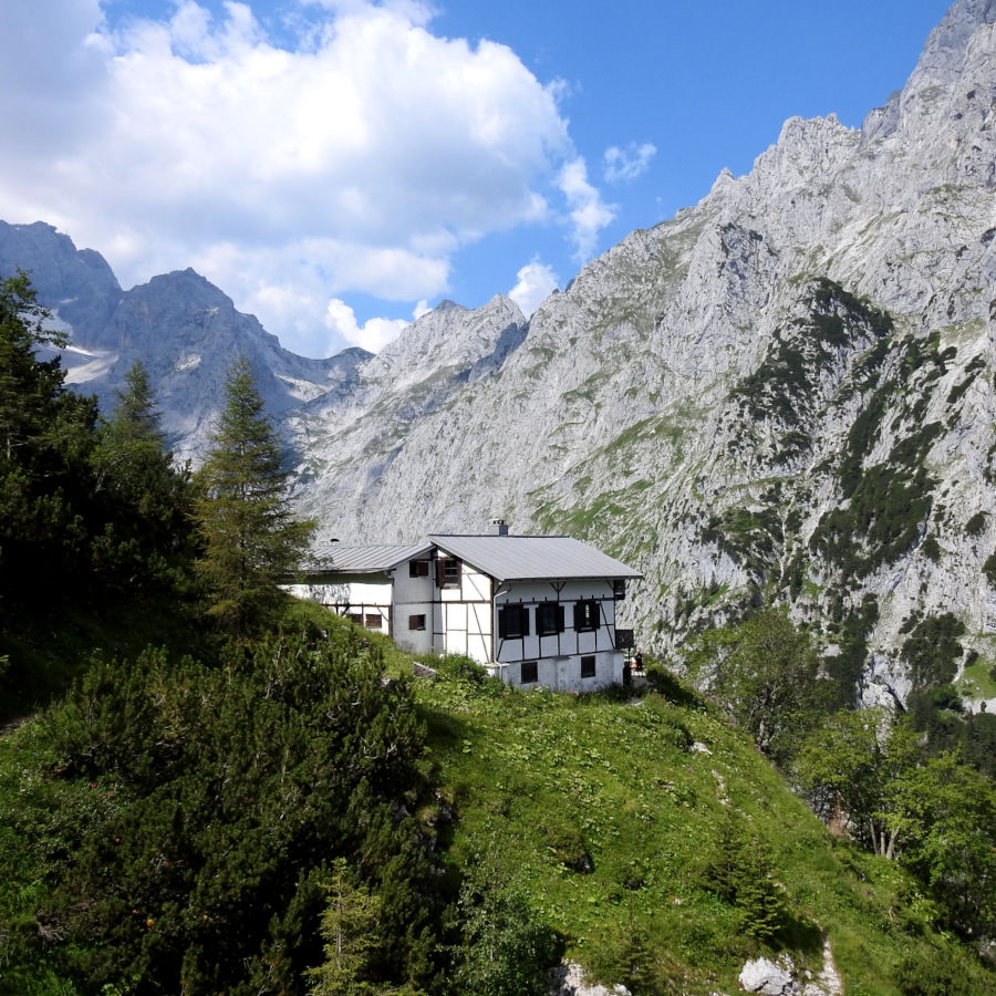 Badersee Blog: Spitzenwanderweg Trail Section 8 - From Kreuzeck Through Höllentalklamm Gorge To Grainau