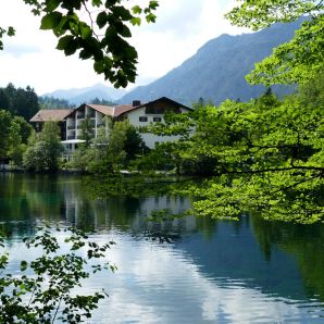 hotel-am-badersee_zugspitzdorf-grainau_007_spring