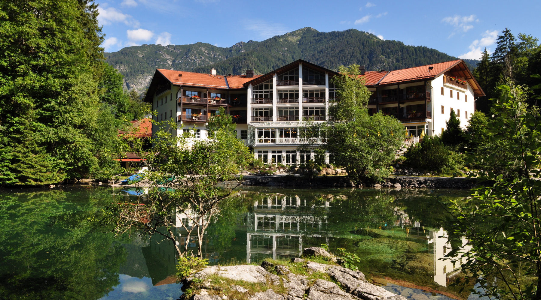 Hotel am Badersee - Presse & Nachrichten