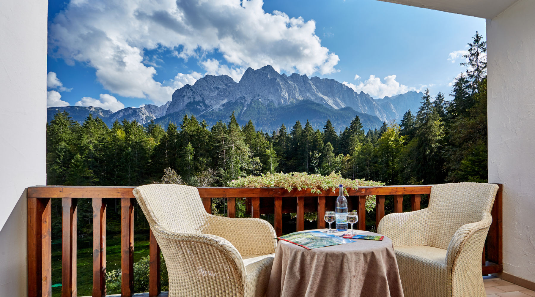 Hotel am Badersee - Gästemappe von A bis Z