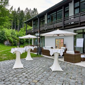 02_hotel-am-badersee-tagen-im-freien-gallery_tagungslounge_1800x1000