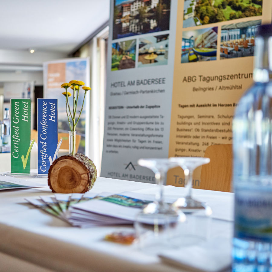 Tagen im Hotel am Badersee - Ausstellung & Roadshow