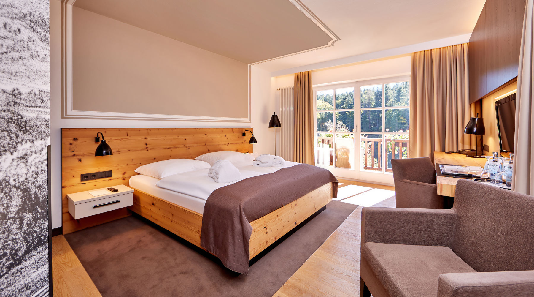 Seehaus-Superiorzimmer im Hotel am Badersee