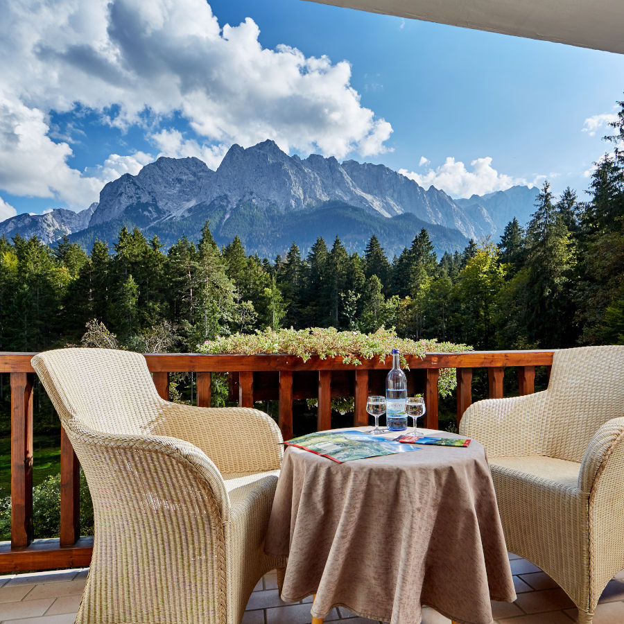 Seehaus-Dreibettzimmer im Hotel am Badersee